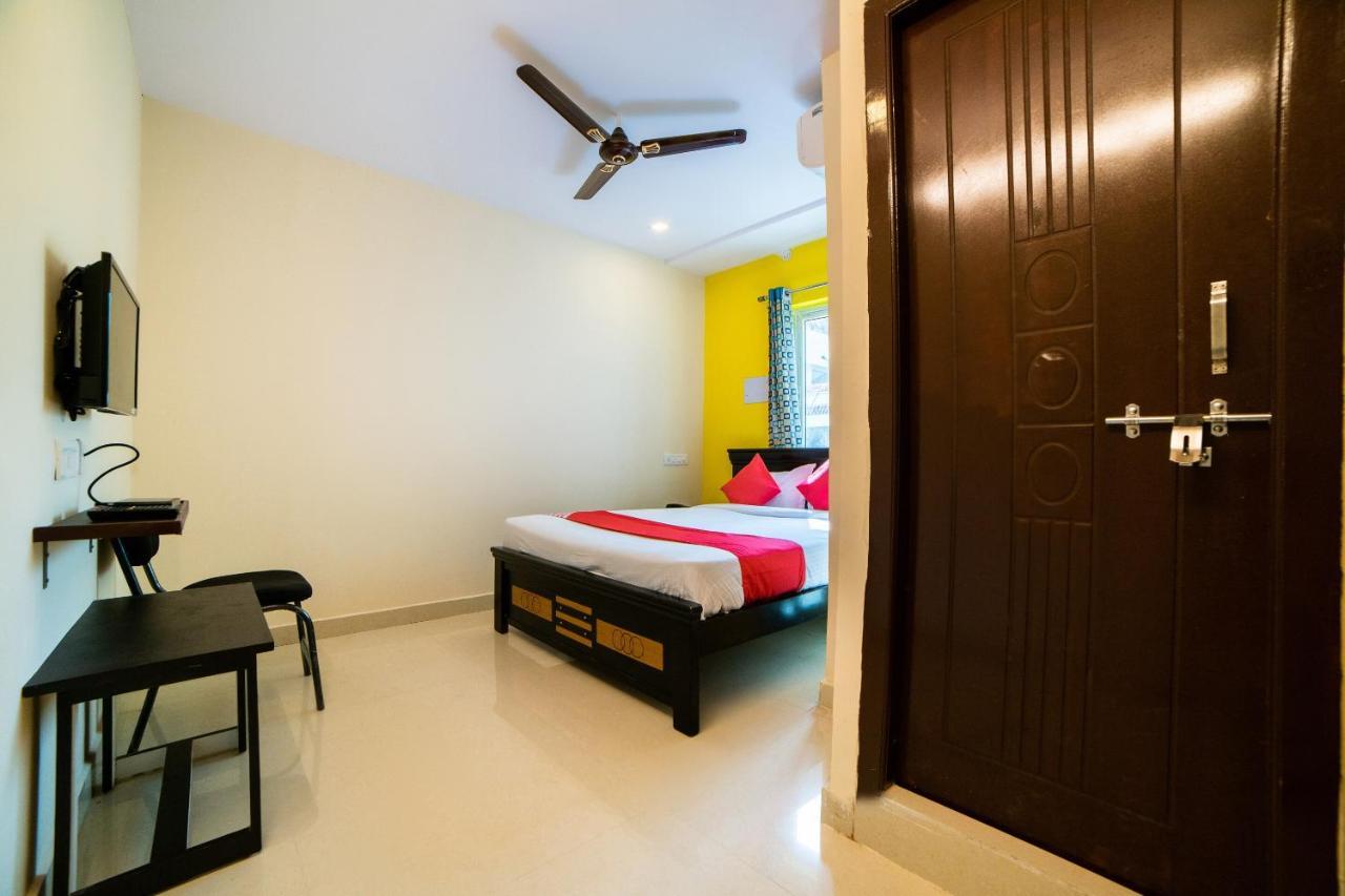 Super Hotel O White Ridge Sururnagar Bagian luar foto