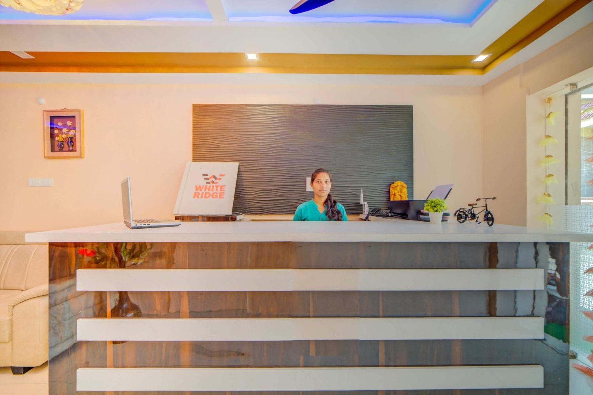 Super Hotel O White Ridge Sururnagar Bagian luar foto